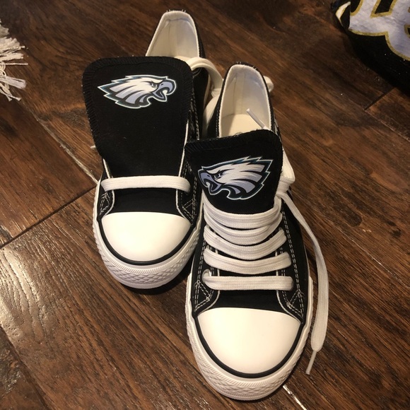 Philadelphia Eagles sneakers - Picture 1 of 3